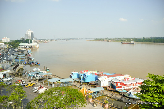 Rajang River Cruise